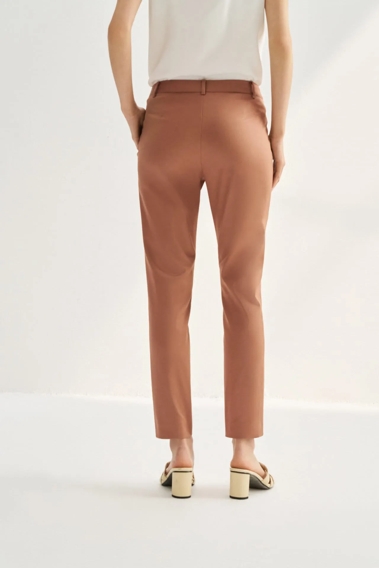 Stretchable Satin Ankle Skinny Pants