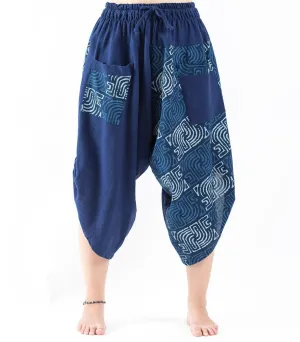 Unisex two Tone Maze Print Three Quarter Pants in Blue